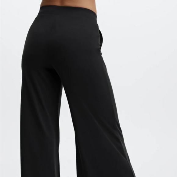 Sleek knit wide leg pant - new! - Picture 3 of 5